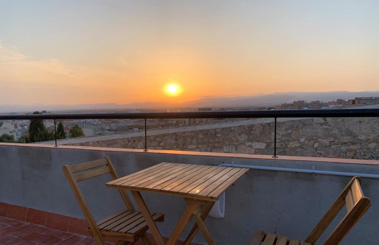 Apartamento 2 En La Muralla Romana Junto A La Catedral タラゴナ エクステリア 写真
