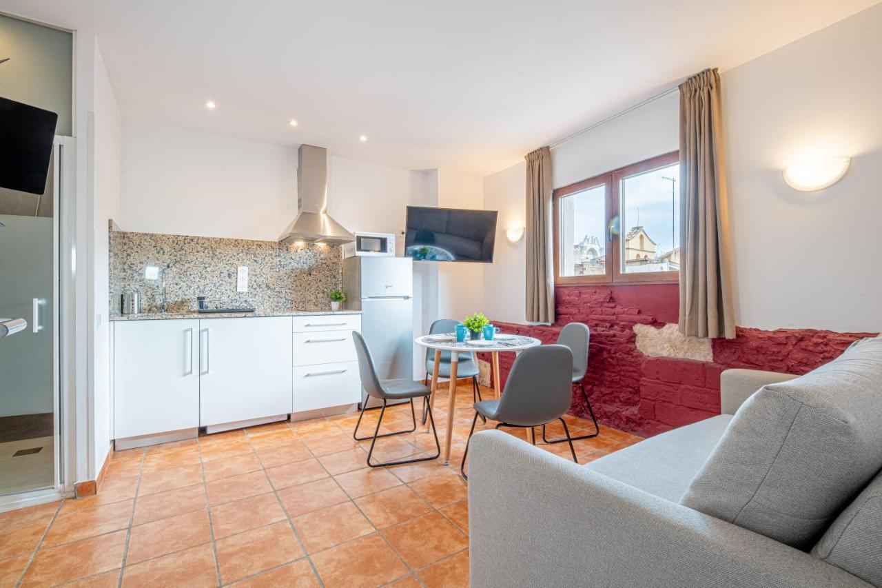 Apartamento 2 En La Muralla Romana Junto A La Catedral タラゴナ エクステリア 写真