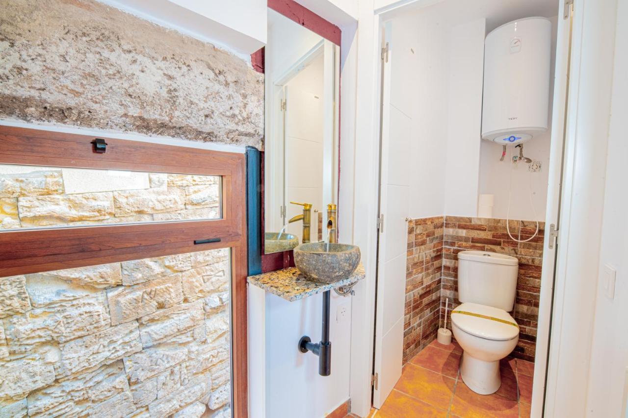 Apartamento 2 En La Muralla Romana Junto A La Catedral タラゴナ エクステリア 写真
