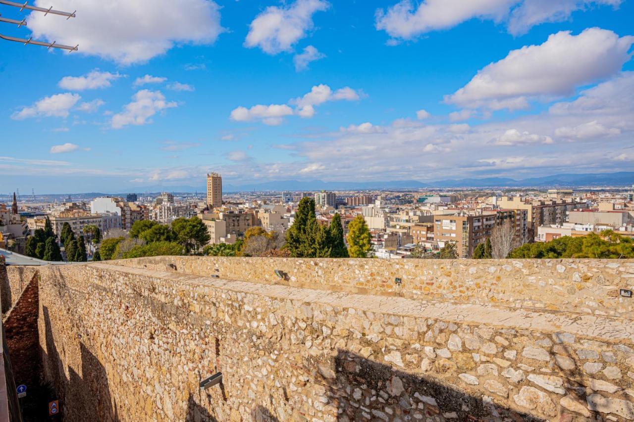 Apartamento 2 En La Muralla Romana Junto A La Catedral タラゴナ エクステリア 写真