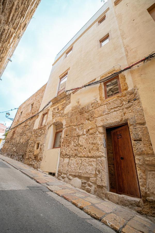 Apartamento 2 En La Muralla Romana Junto A La Catedral タラゴナ エクステリア 写真